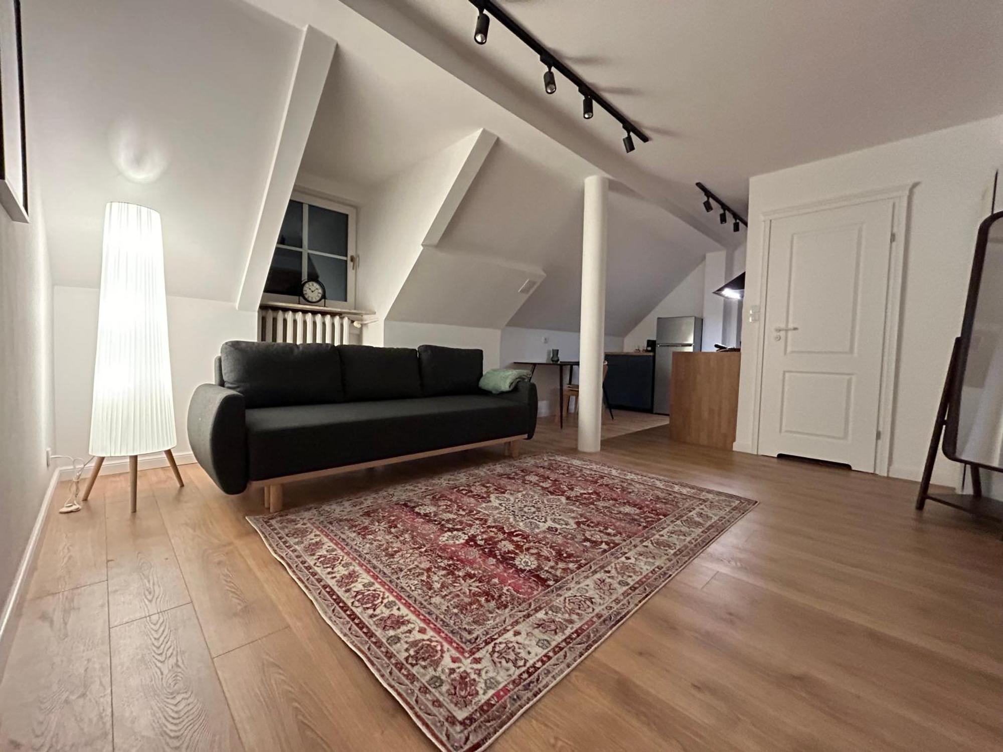 Old Tenement Apartment Warszawa Eksteriør billede